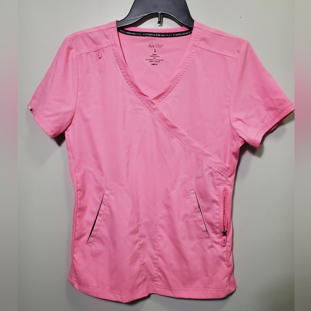 Koi Lite 316 Philosophy Scrub Top